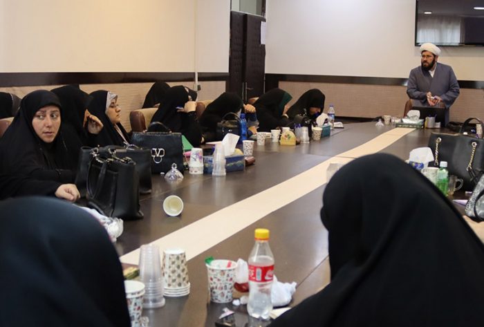 برگزاری هشتمین جلسه کارگاه‌های دوره جامع تربیت مربی مهارت‌های سبک زندگی خانوادگی در کرمانشاه