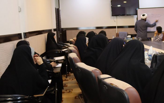 برگزاری هشتمین جلسه کارگاه‌های دوره جامع تربیت مربی مهارت‌های سبک زندگی خانوادگی در کرمانشاه